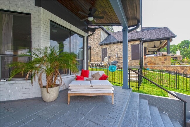 Building Photo - 11844 Grand Harbor Blvd