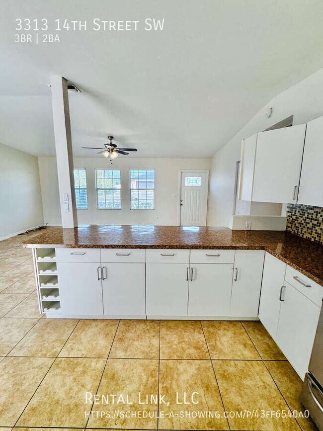 Building Photo - 3313 14th St SW