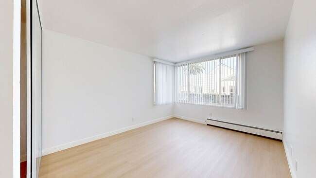 Building Photo - 3770 24th St