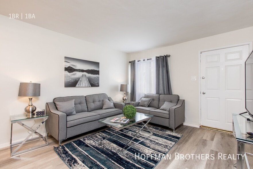 Building Photo - 2620 11th St