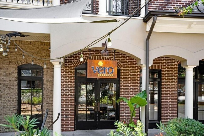 Building Photo - 2641 Mackintosh Ct