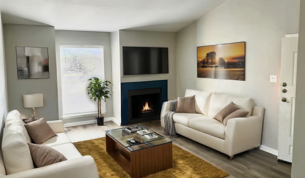 Building Photo - Ventura North