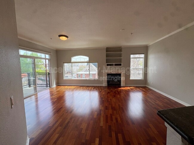 Building Photo - 1776 N Race St