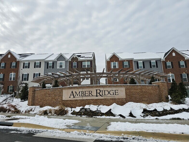 Building Photo - 16573 Fife Way