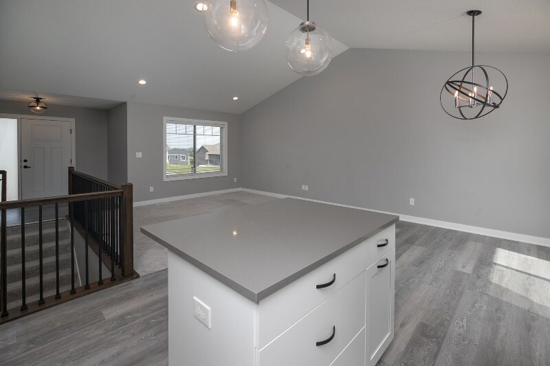 Building Photo - 3715 Fernwood Ln SW