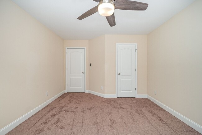 Building Photo - Gorgeous 5BR 3BA Home in Colfax