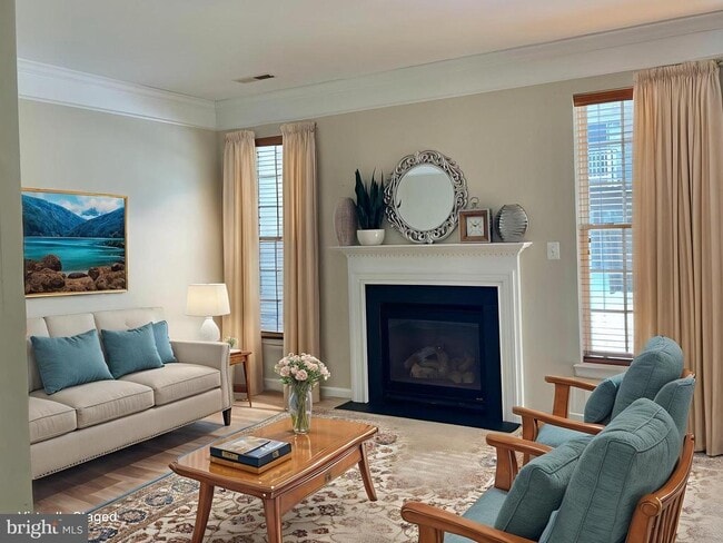 Building Photo - 12313 Tanalian Falls Ln