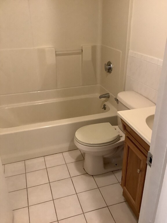 Building Photo - 50 Cambridge Rd