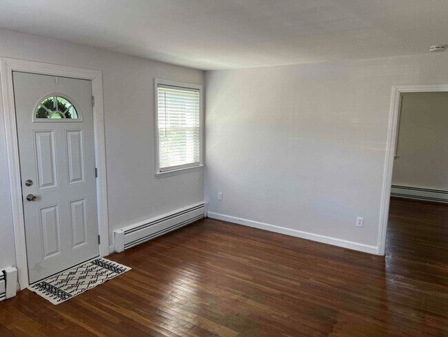 Building Photo - 45 Bedford Ave