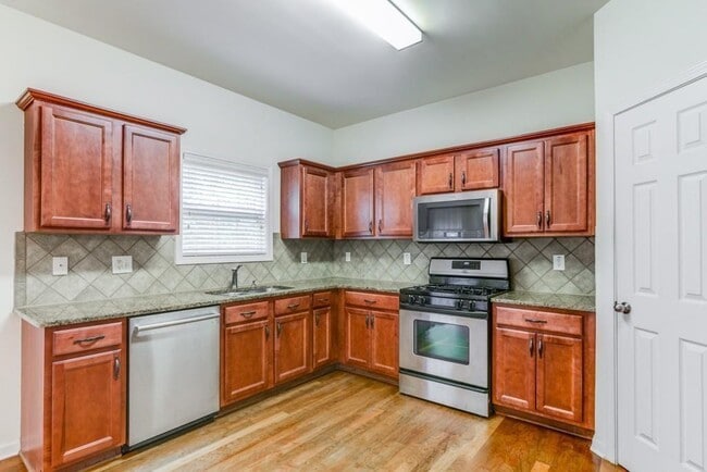 Building Photo - 3361 Marla Blvd NW