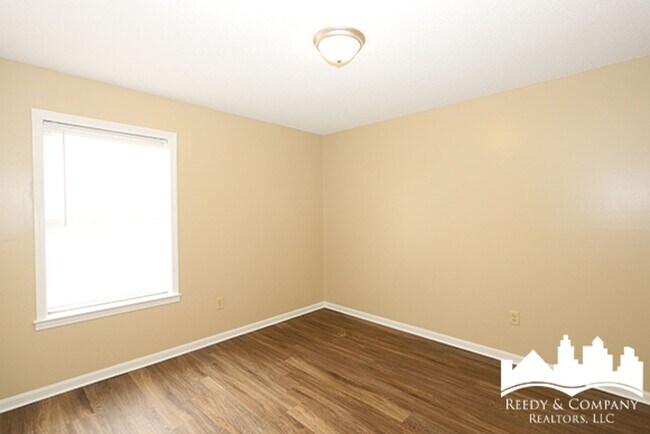 Building Photo - 3234 Lichen Dr