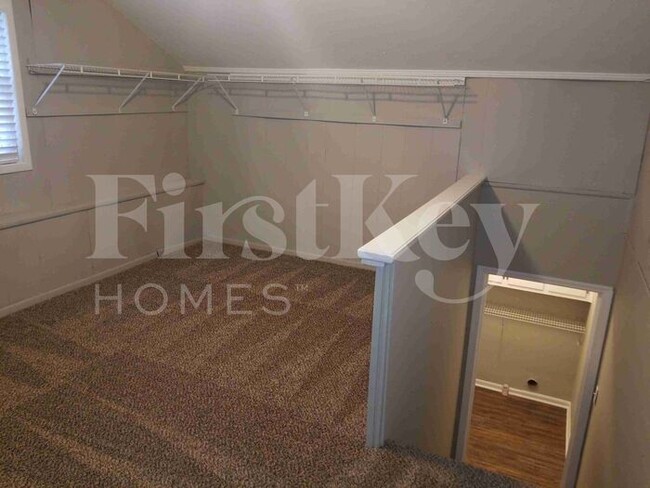 Building Photo - 4019 Ladson Rd