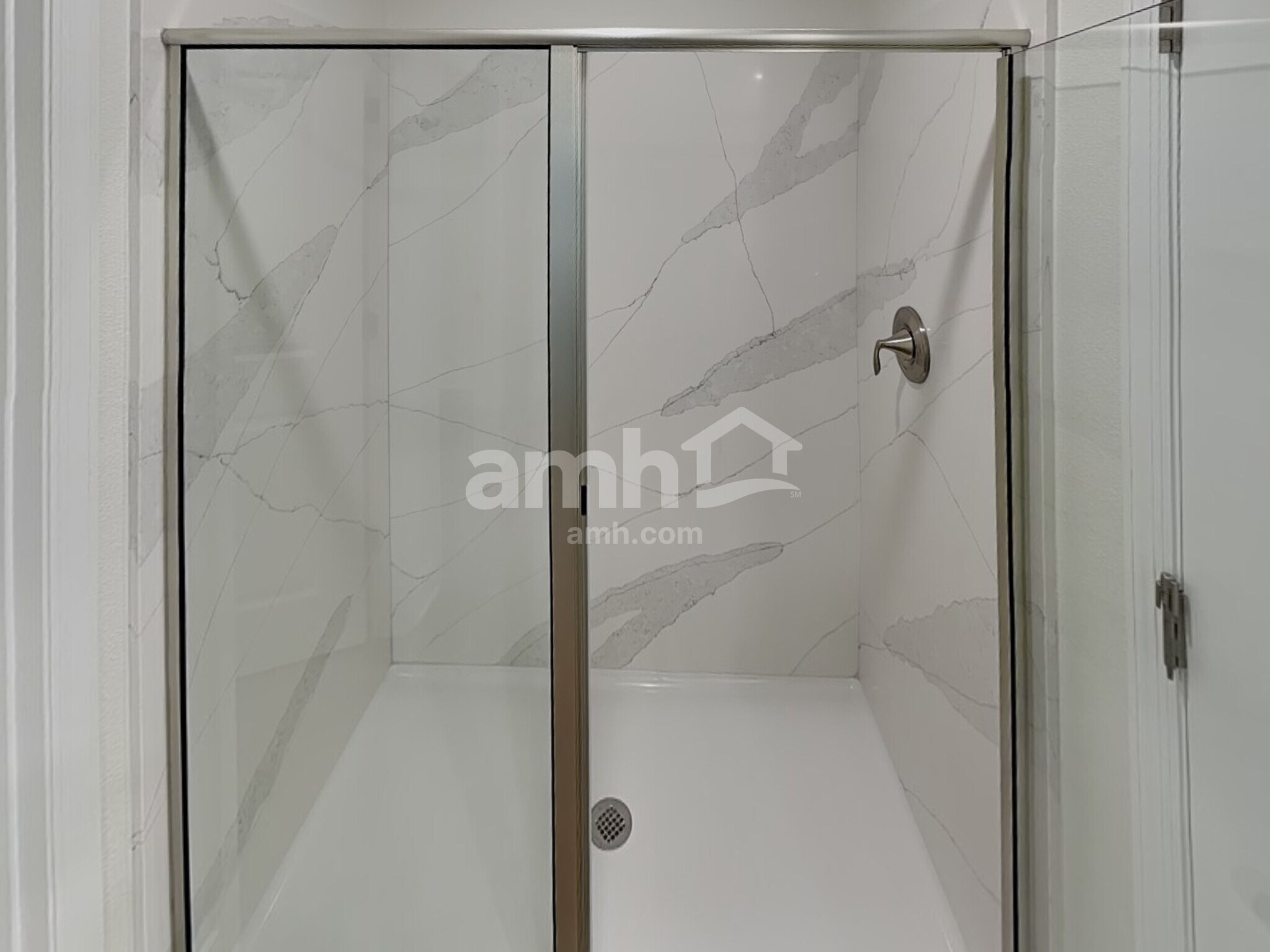 Building Photo - 2526 Feather Crst Dr