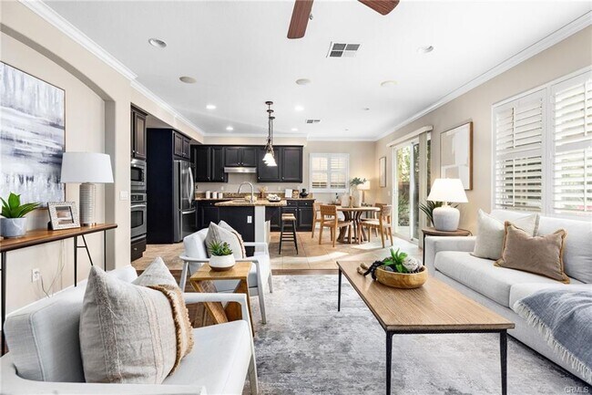 Building Photo - 45023 Silver Rose St