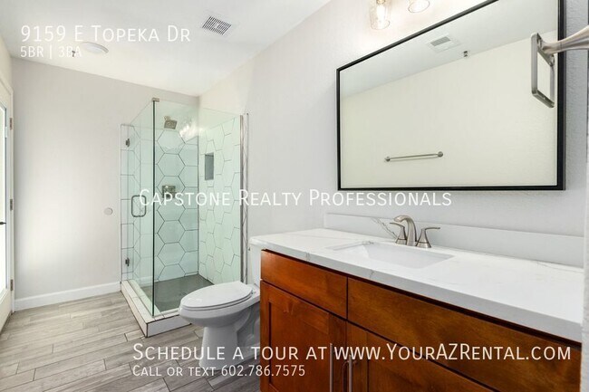 Building Photo - 9159 E Topeka Dr