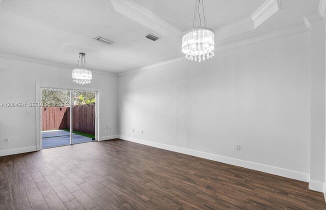 Building Photo - 14055 SW 51st Ln