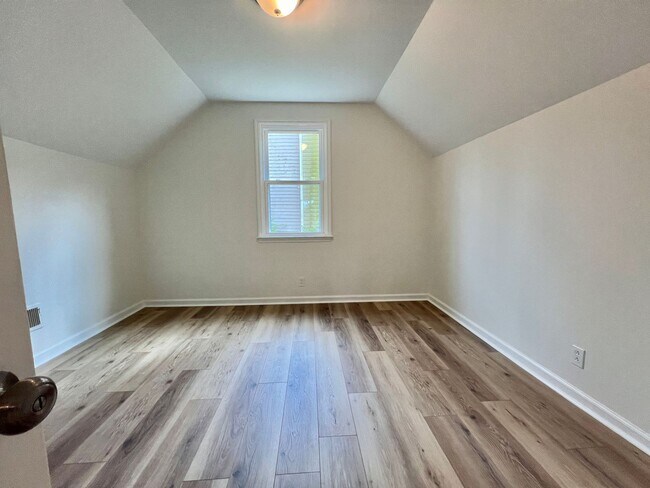 Building Photo - 1405 Brenner Ct