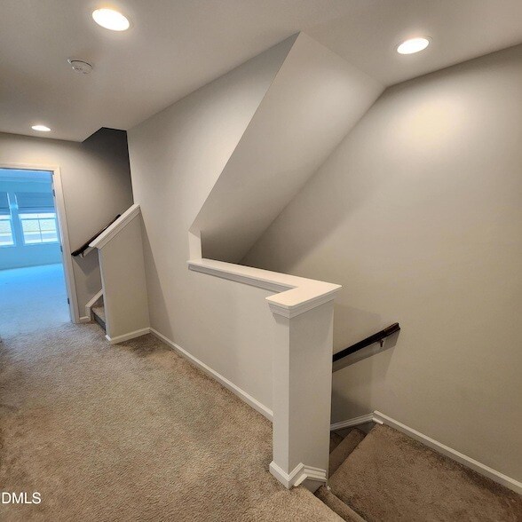 Building Photo - 1424 Southpoint Trl