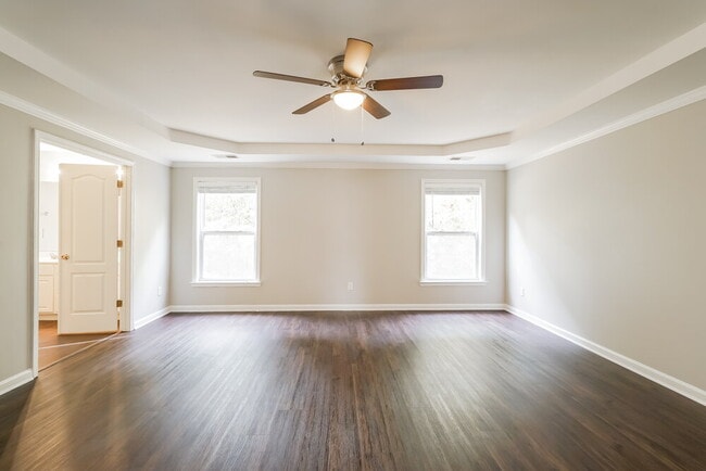 Building Photo - 3073 Greymont Cloister