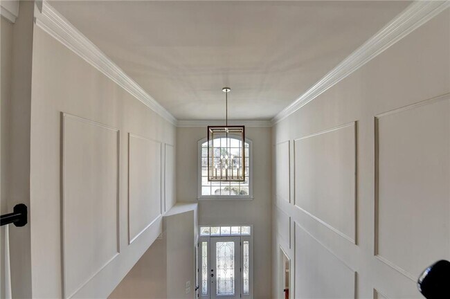 Building Photo - 6415 Sterling Dr