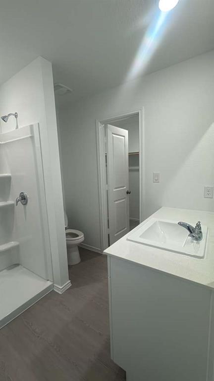 Building Photo - 208 Skyfire St