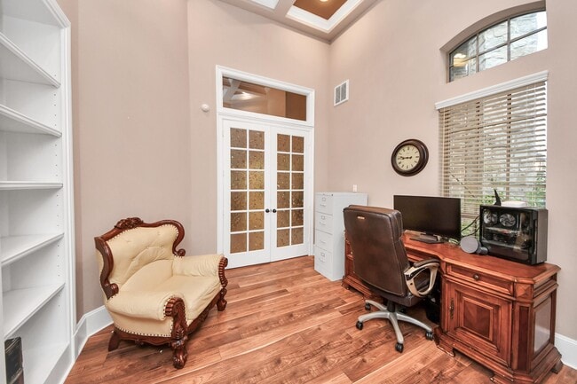 Building Photo - 2895 Ragusa Ln