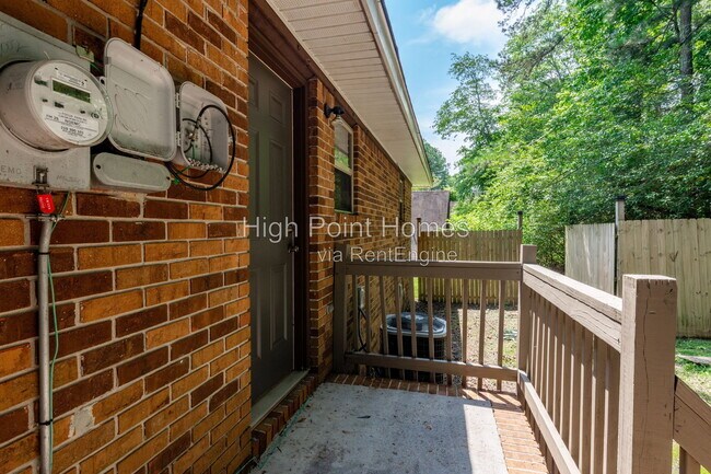 Building Photo - 1648 Johnson Rd