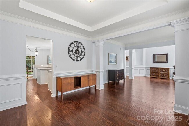 Building Photo - 9920 Eden Hall Ct