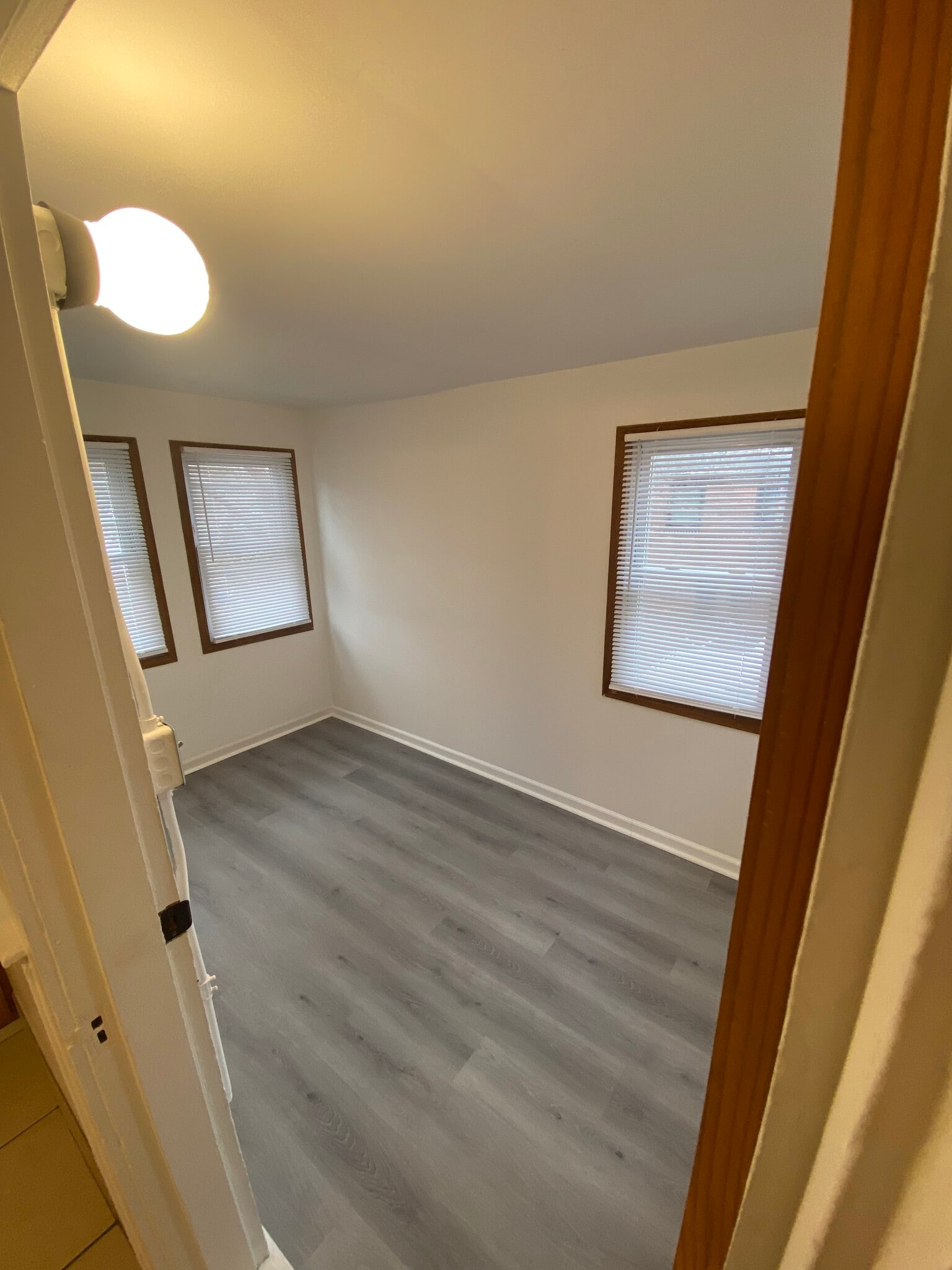 Building Photo - 89 North Dr