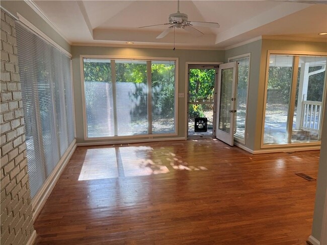 Building Photo - 1351 Old Johnson Ferry Rd NE