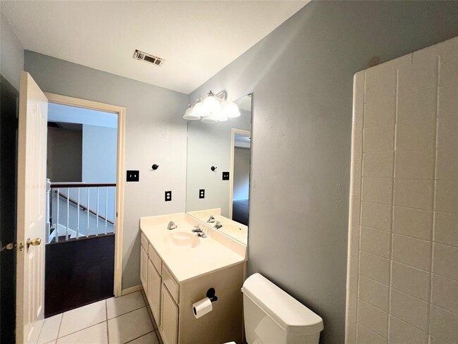 Building Photo - 12416 Beartrap Ln