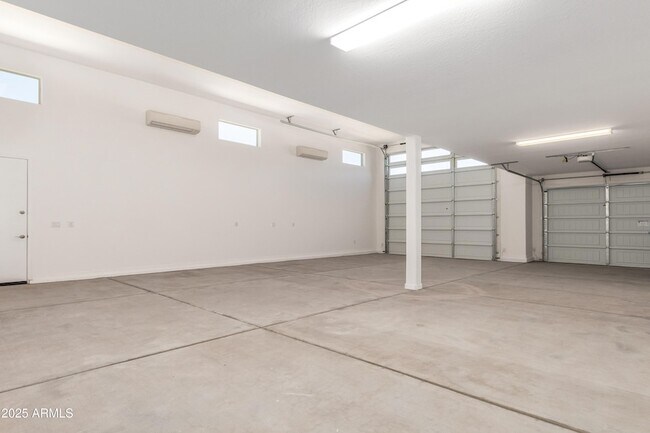Building Photo - 4813 W Stargazer Pl