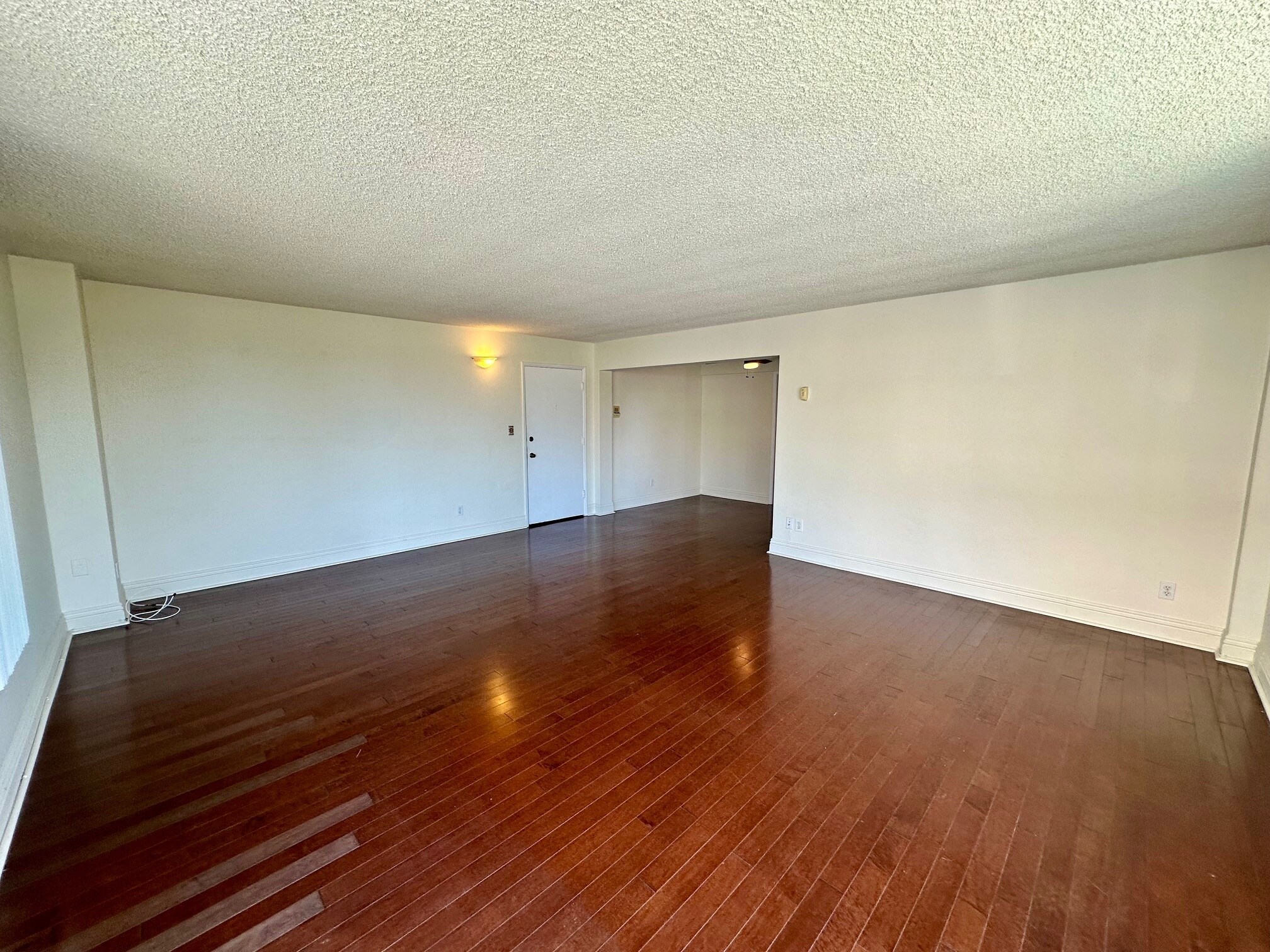 Building Photo - 8040 Girard Ave