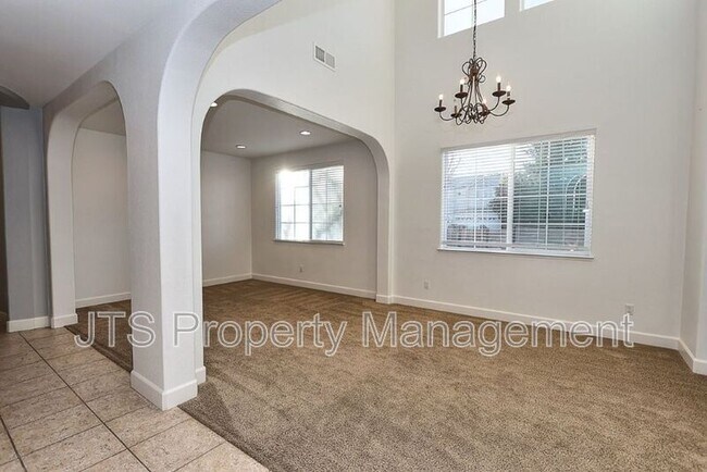 Building Photo - 5602 Jerry Litell Way