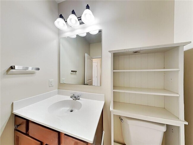 Building Photo - 7770 Harbison Hollow Ln