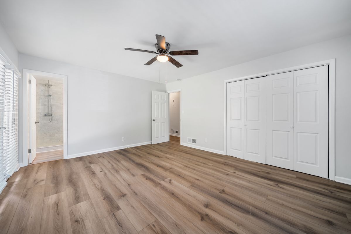 Building Photo - 4019 Flintridge Dr