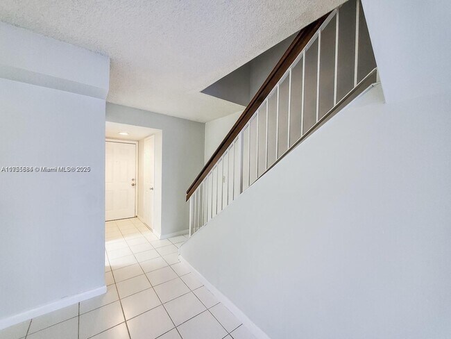 Building Photo - 14921 SW 80th St