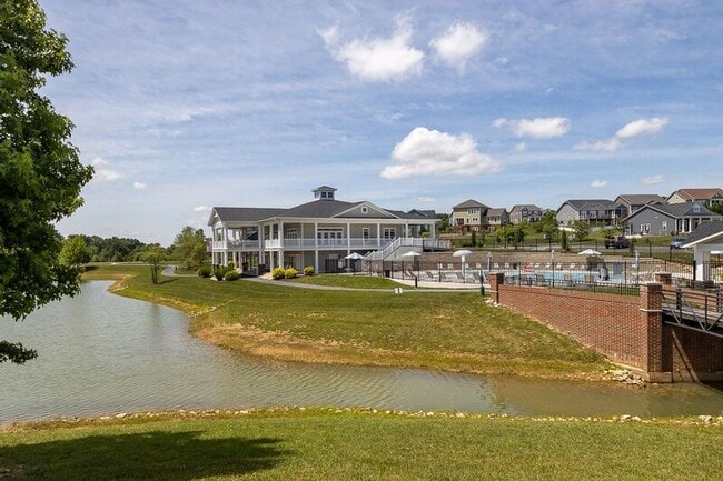 Building Photo - 3208 Marion Square