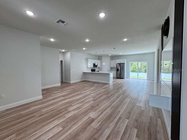 Building Photo - 2644 SW 162nd Street Rd