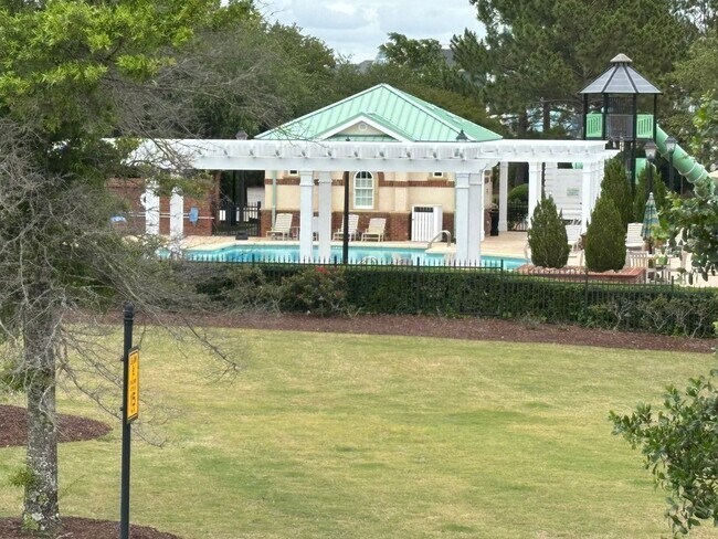Building Photo - Must see home in Popular Cannonsgate Commu...