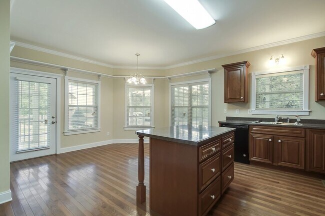 Building Photo - 1225 Kahite Trail