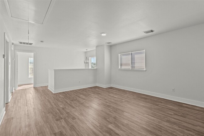 Building Photo - 19411 Green Chase Ln