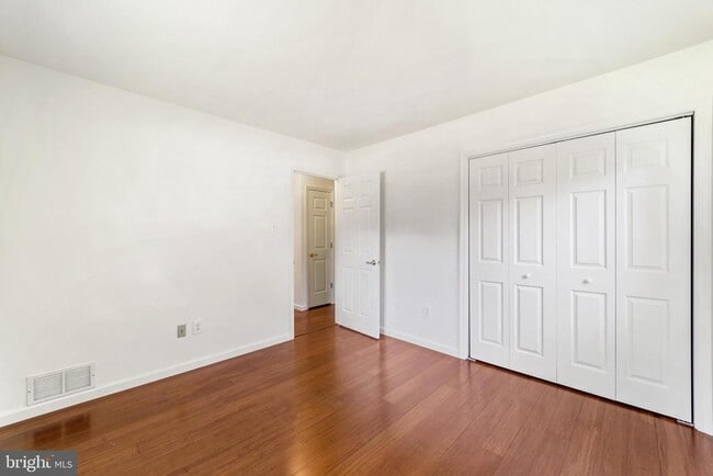 Building Photo - 7406 Blackford St