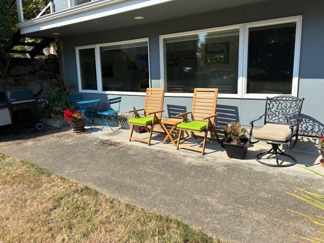 Building Photo - 4035 51st Ave S