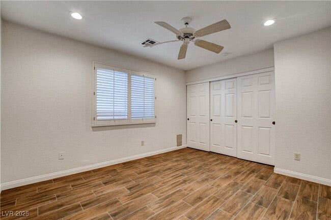 Building Photo - 9405 Mast Dr