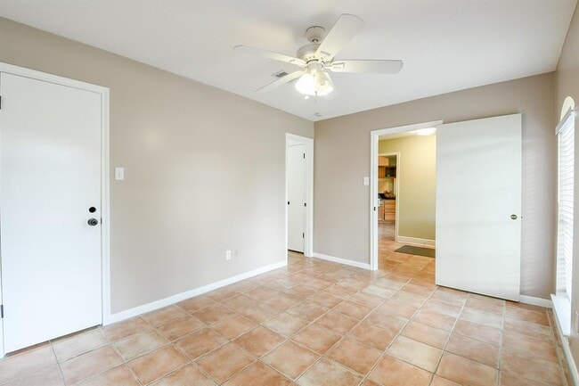 Building Photo - 16746 Square Rigger Ln