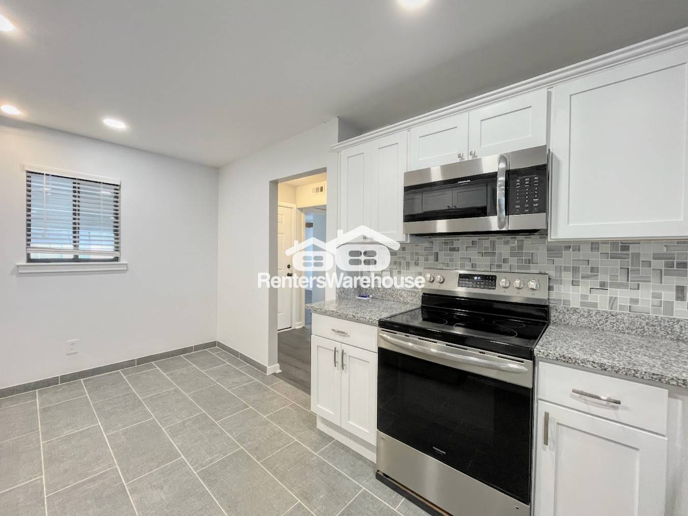 Building Photo - 2325 Sea Shell Rd