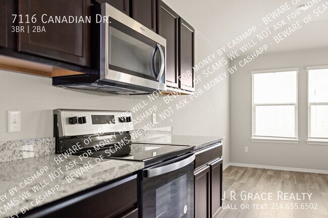 Building Photo - 7116 Canadian Dr