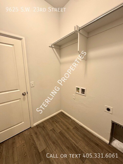 Building Photo - 9625 SW 23rd St