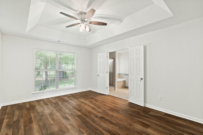Building Photo - 371 Marshview Dr